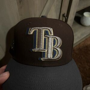 Extremely clean size 7 and 1/4